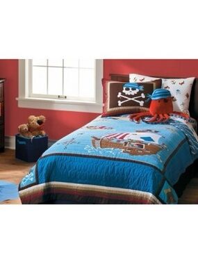 Circo Blue Pirate Ship Kids Twin Quilt Brown Accent Skull Crossbones Nautical